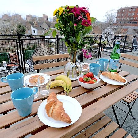דירות לונדון 2 Bed Terraced Flat Piccadilly Line מראה חיצוני תמונה